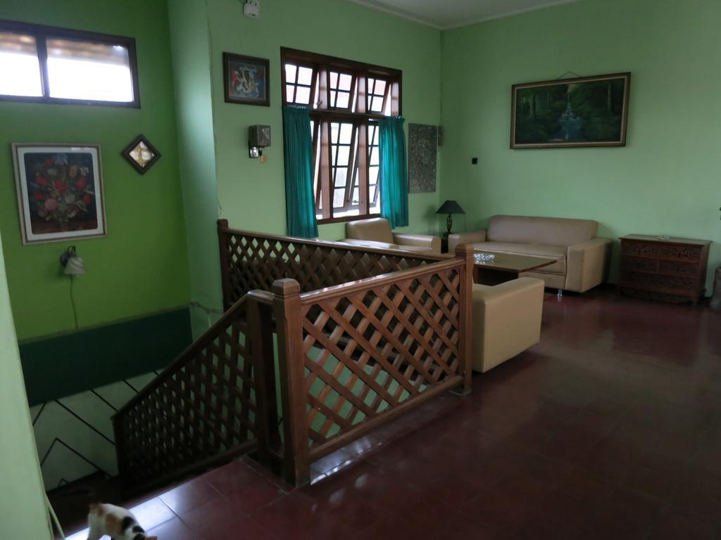 Sartika Hotel Prawirotaman ジョグジャカルタ エクステリア 写真