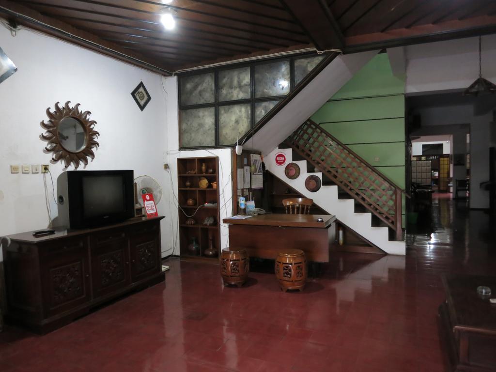Sartika Hotel Prawirotaman ジョグジャカルタ エクステリア 写真