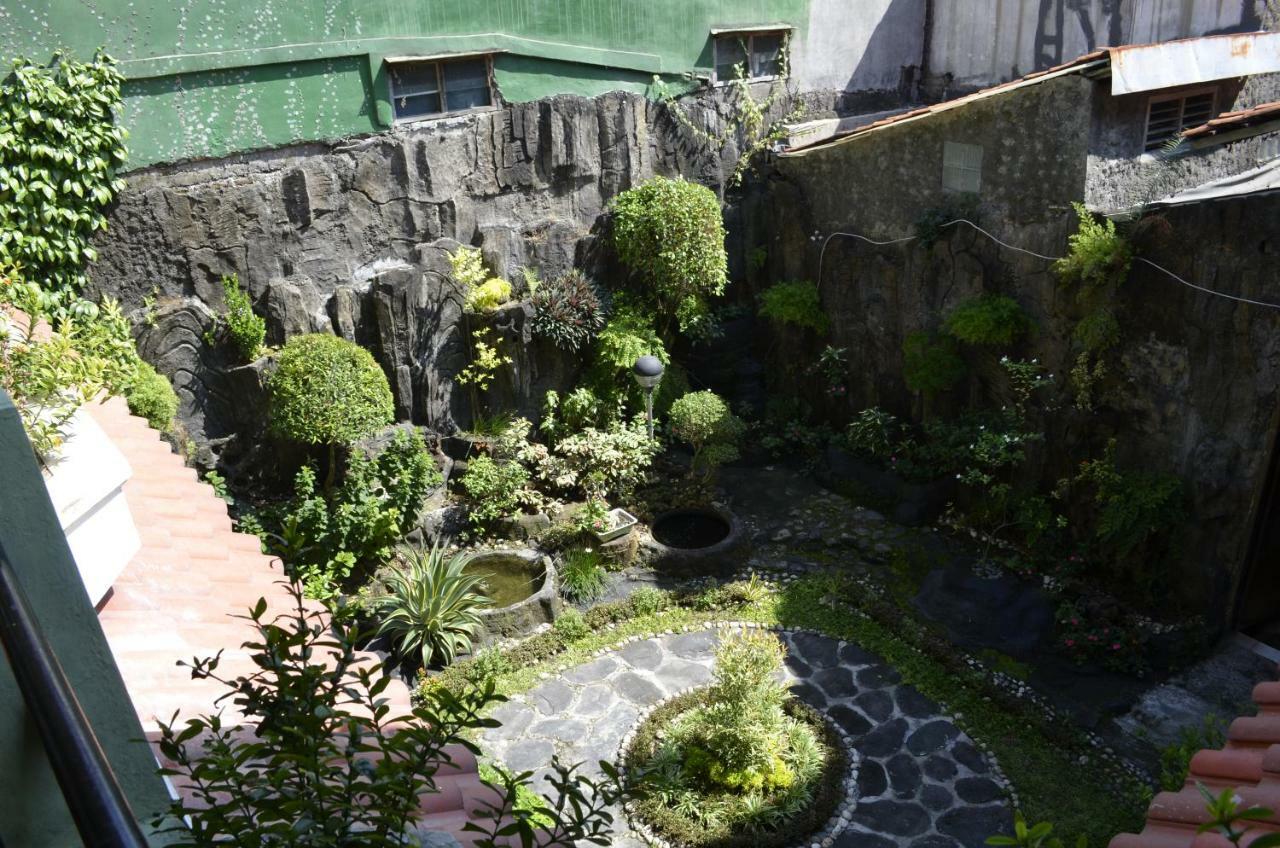Sartika Hotel Prawirotaman ジョグジャカルタ エクステリア 写真